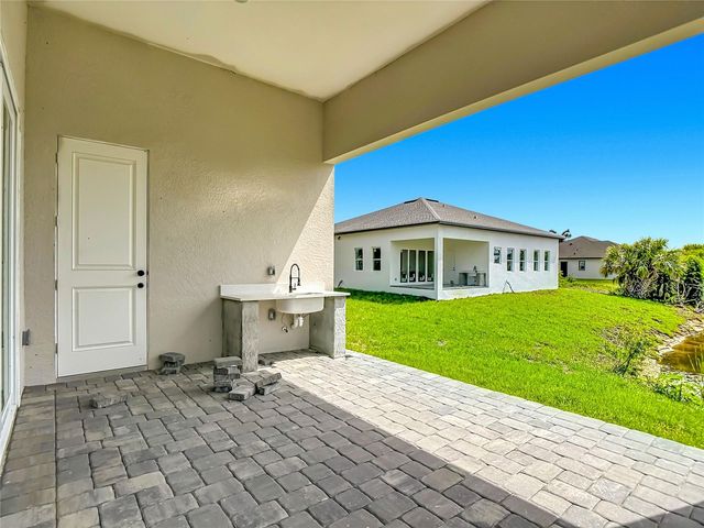 10262 KINGSVILLE DRIVE, Port Charlotte, FL 33981