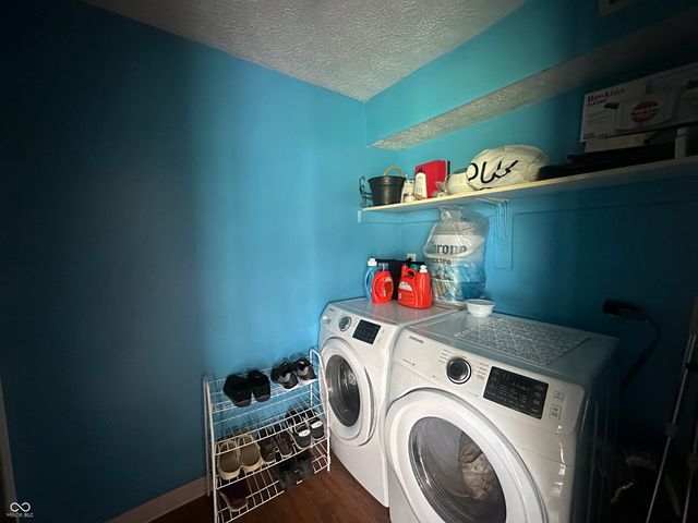 7727 Alapaka Court, Indianapolis, IN 46217