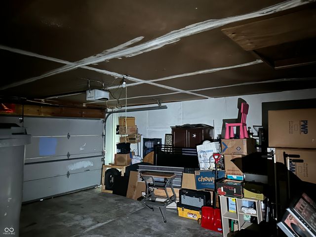 7727 Alapaka Court, Indianapolis, IN 46217