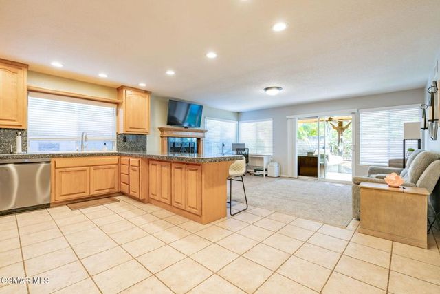 1816 Hillary Court, Simi Valley, CA 93065