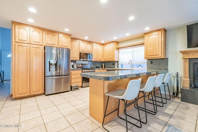 1816 Hillary Court, Simi Valley, CA 93065