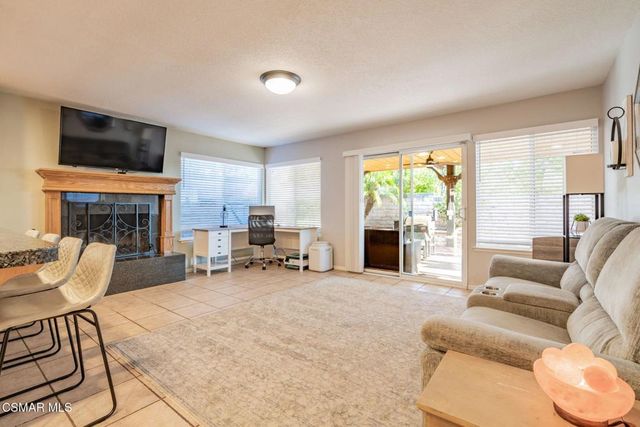 1816 Hillary Court, Simi Valley, CA 93065