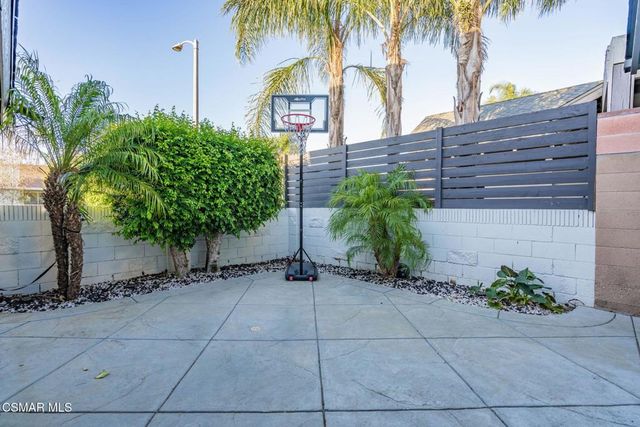 1816 Hillary Court, Simi Valley, CA 93065