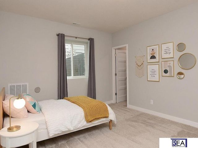 271 N Allen Street, Bennington, NE 68007