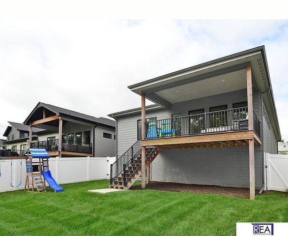 271 N Allen Street, Bennington, NE 68007