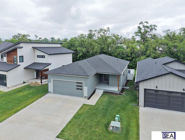 271 N Allen Street, Bennington, NE 68007