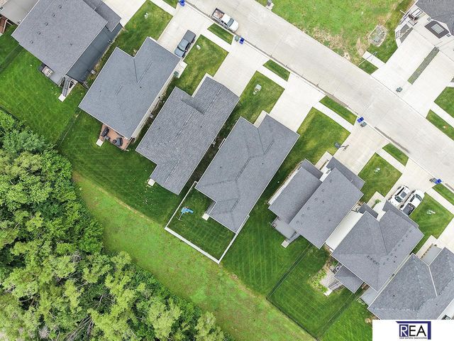 271 N Allen Street, Bennington, NE 68007