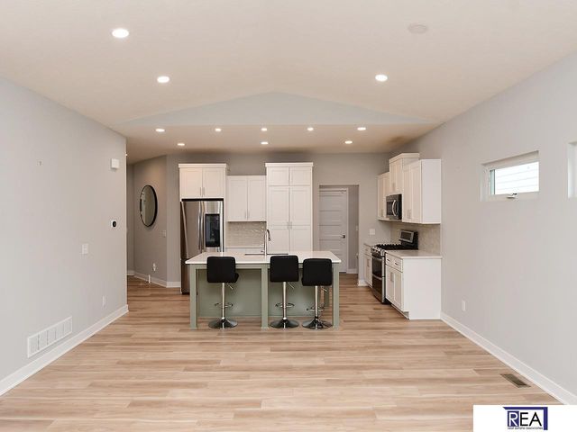 271 N Allen Street, Bennington, NE 68007