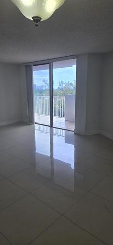 1300 NE Miami Gardens Drive 901e, Miami, FL 33179