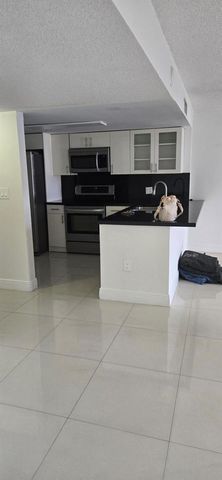 1300 NE Miami Gardens Drive 901e, Miami, FL 33179