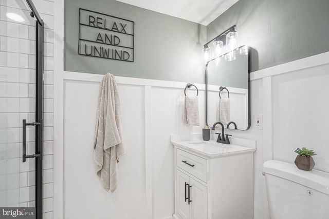 402 GEORGETOWN RD, Blackwood, NJ 08012