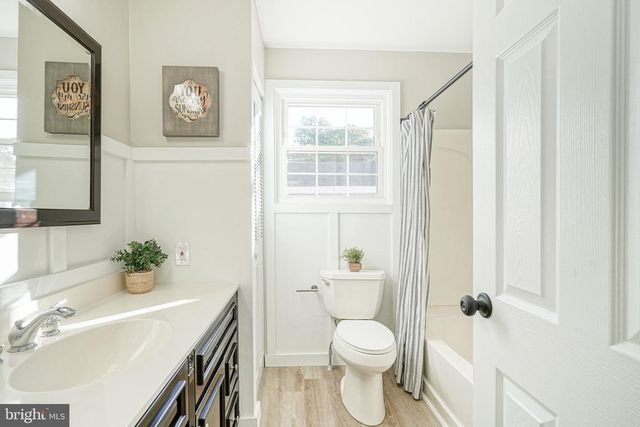 402 GEORGETOWN RD, Blackwood, NJ 08012