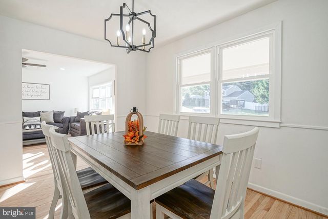 402 GEORGETOWN RD, Blackwood, NJ 08012