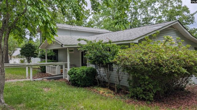 829 Rocky Point Circle, Ridgeway, SC 29130