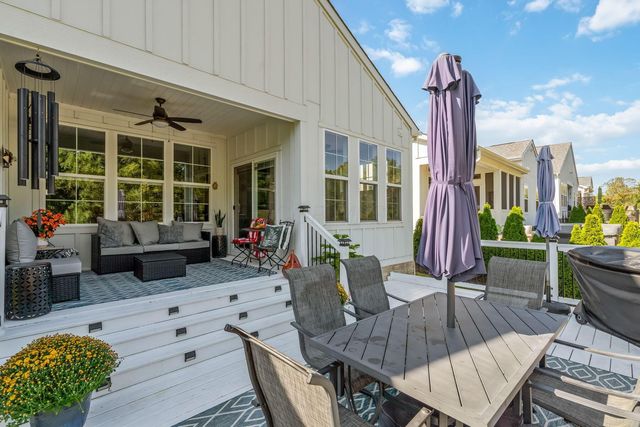 4693 Winding Oak Drive, Delaware, OH 43015