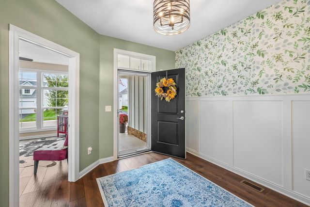 4693 Winding Oak Drive, Delaware, OH 43015