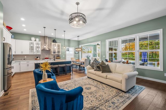 4693 Winding Oak Drive, Delaware, OH 43015