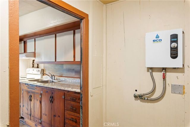 2600 Lakeshore, Upper Lake, CA 95485