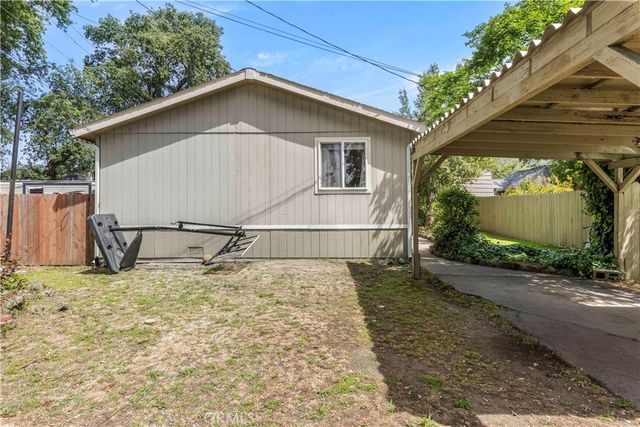 2600 Lakeshore, Upper Lake, CA 95485