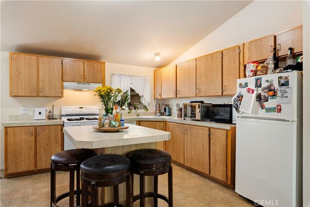2600 Lakeshore, Upper Lake, CA 95485