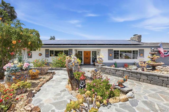 1057 Calle Mesita, Bonita, CA 91902