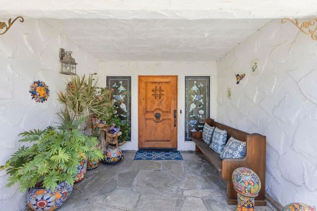 1057 Calle Mesita, Bonita, CA 91902