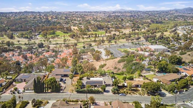 1057 Calle Mesita, Bonita, CA 91902