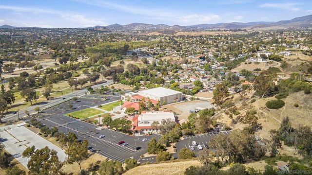 1057 Calle Mesita, Bonita, CA 91902