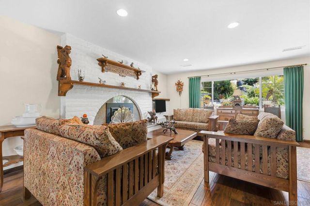 1057 Calle Mesita, Bonita, CA 91902