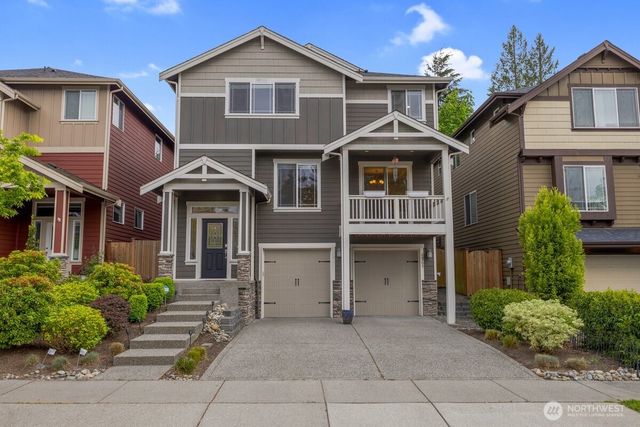 20704 2nd Avenue W, Lynnwood, WA 98036