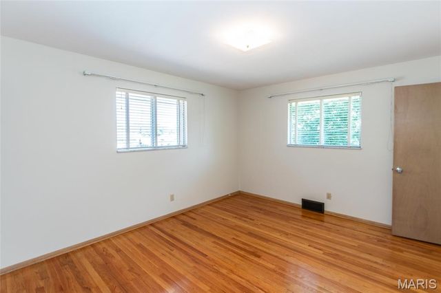 6319 Mackenzie Court, St Louis, MO 63123