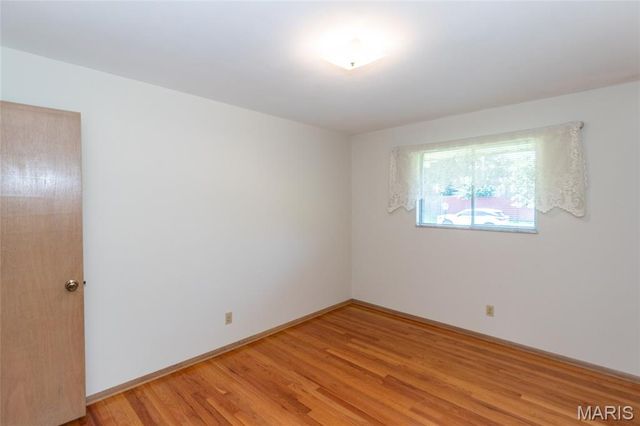 6319 Mackenzie Court, St Louis, MO 63123