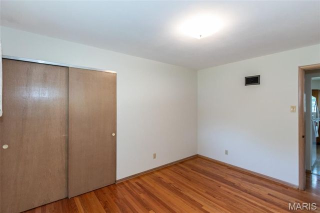 6319 Mackenzie Court, St Louis, MO 63123
