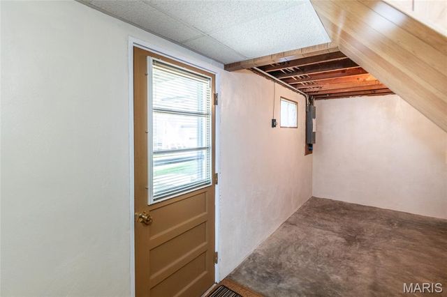 6319 Mackenzie Court, St Louis, MO 63123
