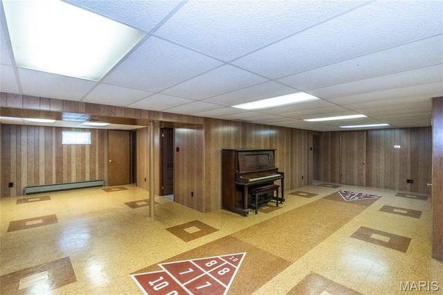 6319 Mackenzie Court, St Louis, MO 63123
