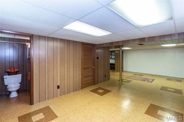 6319 Mackenzie Court, St Louis, MO 63123