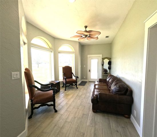 9805 Eldorado Drive, Burleson, TX 76028