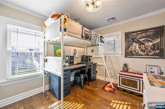 309 Maple Avenue, Oradell, NJ 07649
