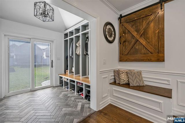 309 Maple Avenue, Oradell, NJ 07649