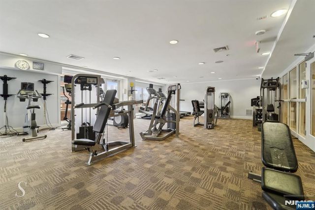 20 Ave At Port Imperial 113, West New York, NJ 07093