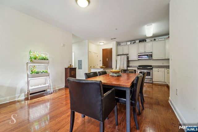 20 Ave At Port Imperial 113, West New York, NJ 07093