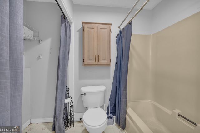 118 Old City Park Rd, Lavonia, GA 30553