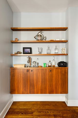 250 E 49TH Street 22BA, New York City, NY 10017