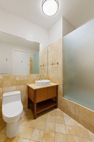 250 E 49TH Street 22BA, New York City, NY 10017