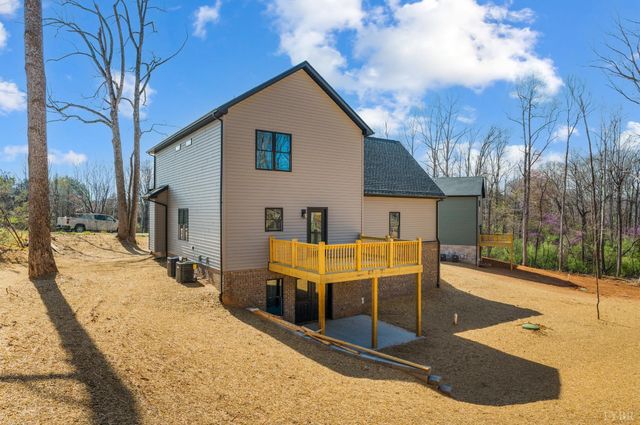 2199 Cottontown Rd, Forest, VA 24551