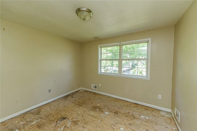 255 Sawyer Street, Rochester, NY 14619