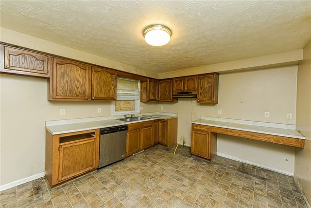 255 Sawyer Street, Rochester, NY 14619