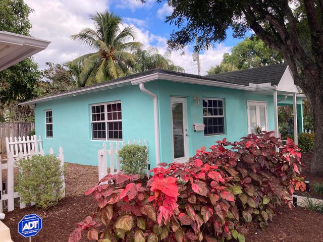 714 8th Avenue N, Lake Worth Beach, FL 33460