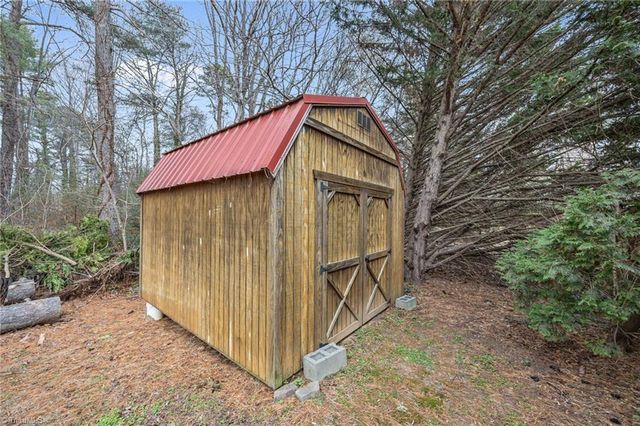 4328 Morning Ridge Lane, Winston-salem, NC 27101