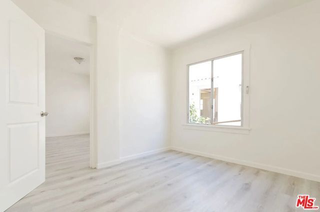 536 W 48th Street, Los Angeles, CA 90037